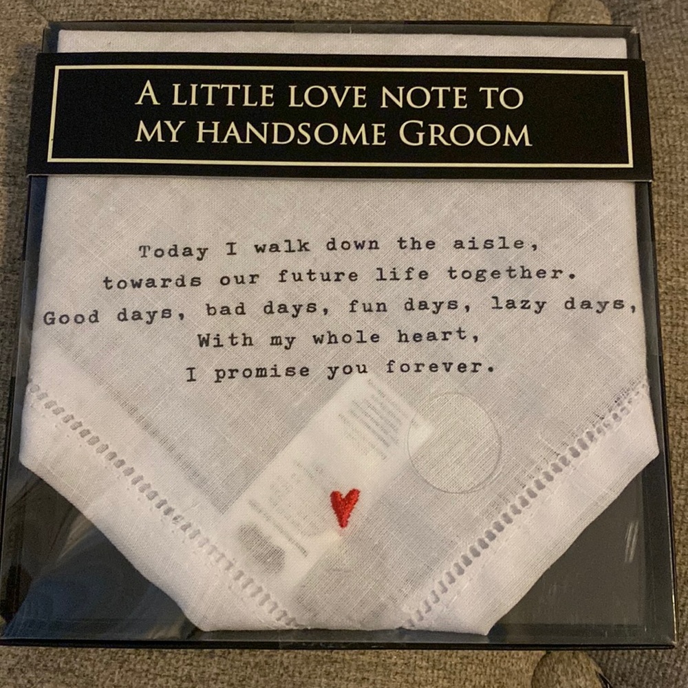 Mudpie handkerchief for Groom.